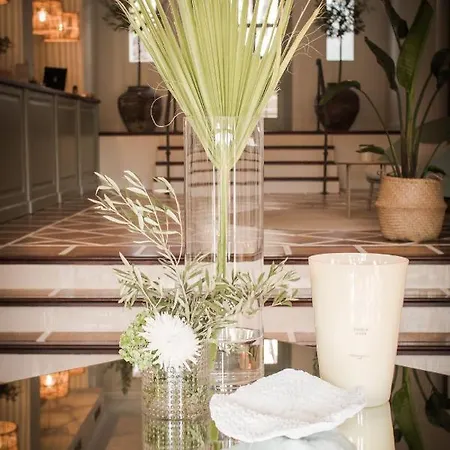 Resort Ritual De Terra & 4*