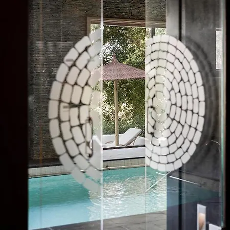 Resort Ritual De Terra & 4*